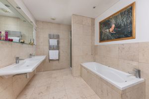 Photo 14- click for photo gallery